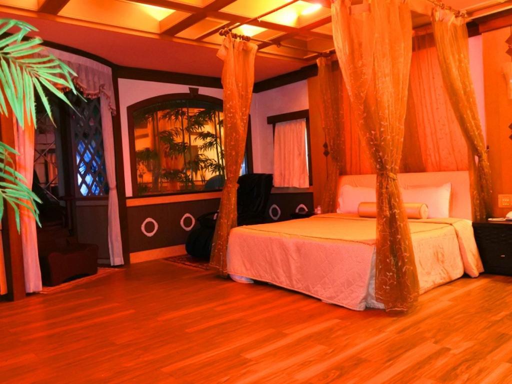Swan Lake Motel Guishan Exterior photo