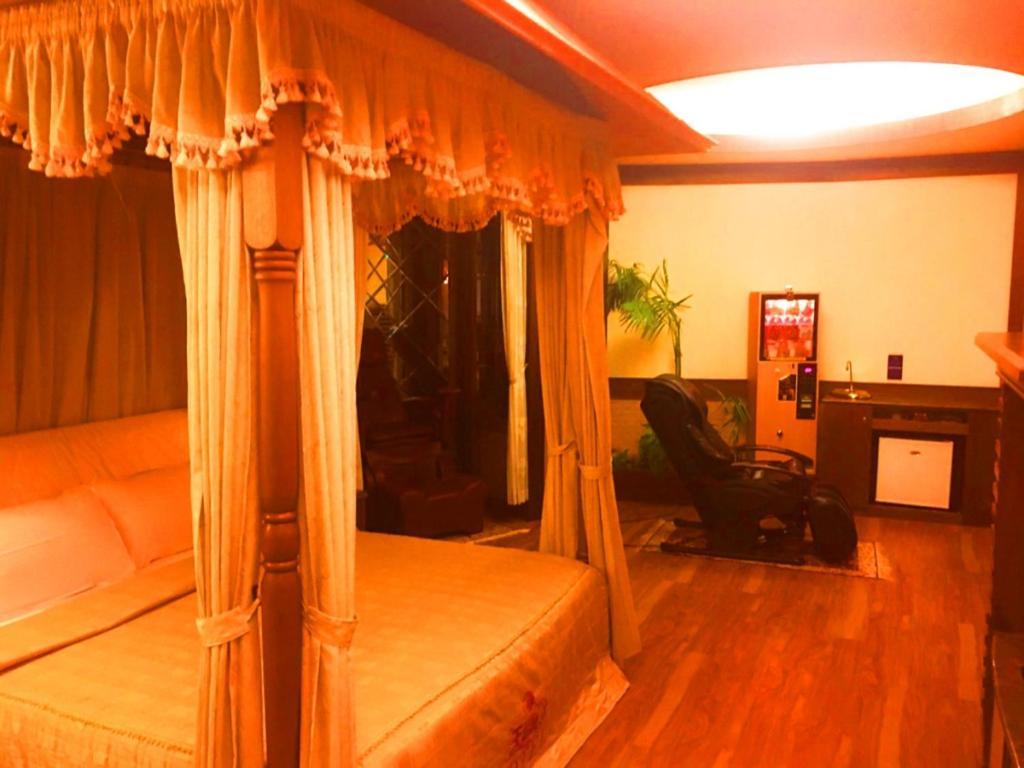 Swan Lake Motel Guishan Exterior photo
